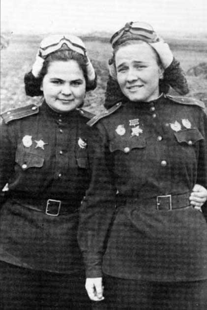 Popova y Ryabova