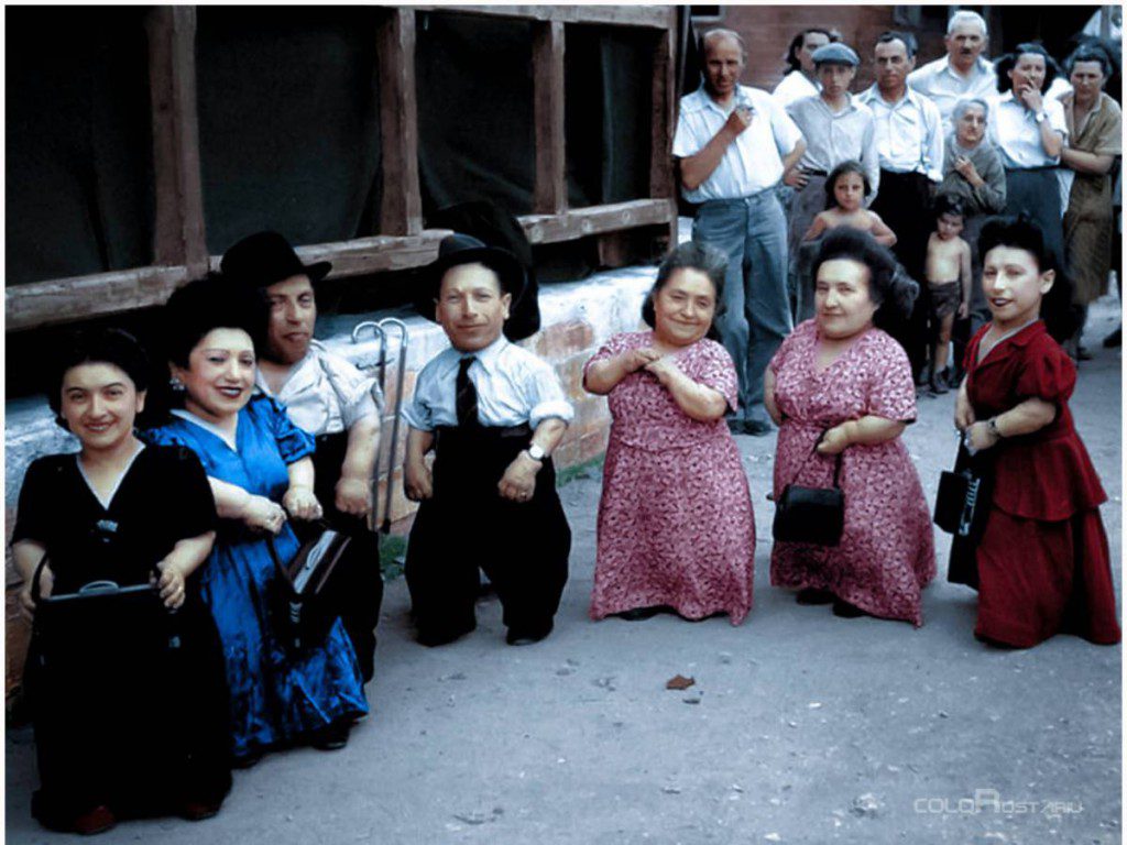 Los enanos Auschwitz