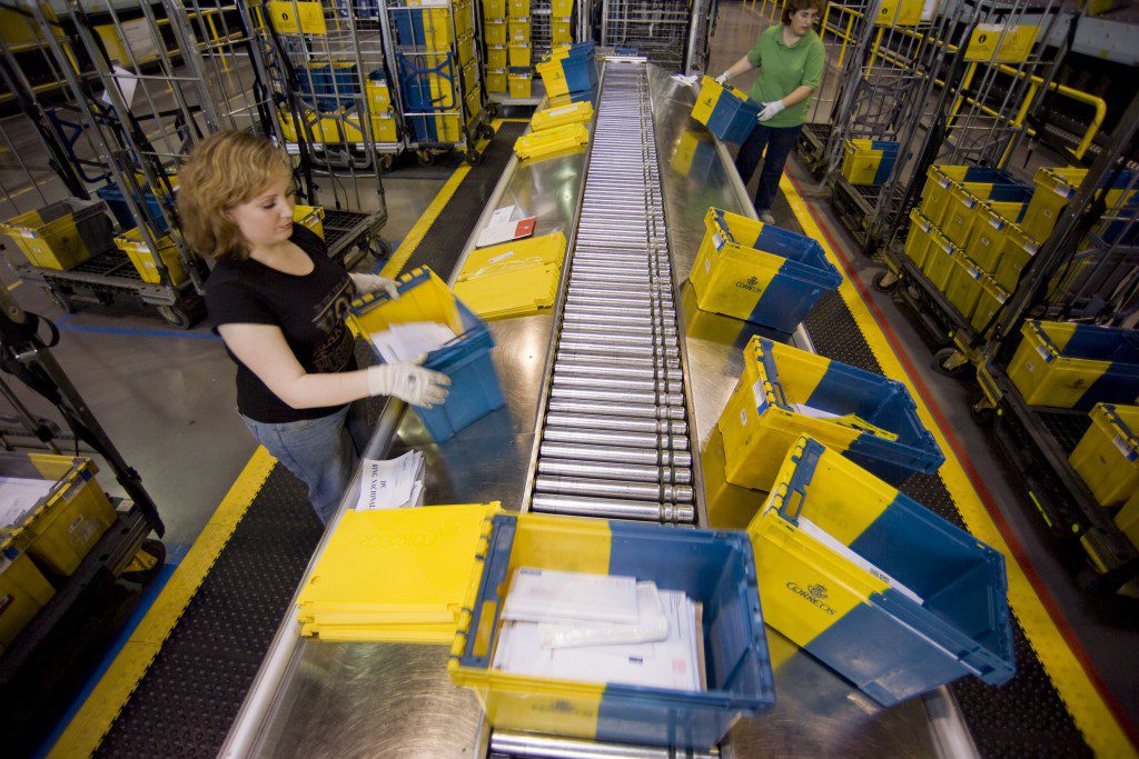 contenedores correos