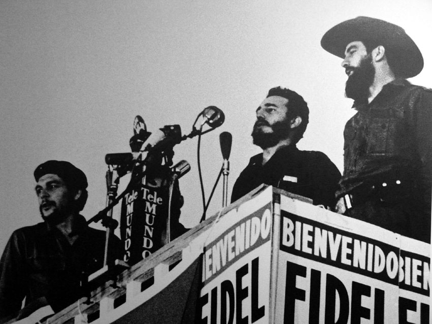 camilo-cienfuegos-fidel-castro-ernesto-che-guevara